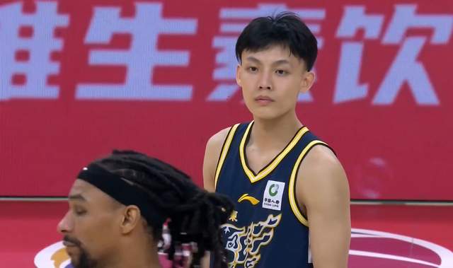 Kaiyun中国官网-伤势不乐观，依旧去报到！杜锋爱徒好样的，郭士强会留下他吗？