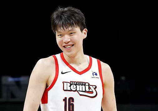 开云登录入口-开拓者5人非卖：杨瀚森在列！新老板很理性，小杨大概率打世预赛|罗伯特·威廉姆斯三世|罗伯特-威廉姆斯|俄克拉荷马雷霆队|波特兰开拓者队|尼古拉-约基奇_新浪体育_新浪新闻