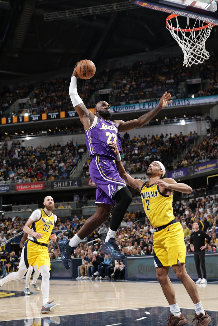 开云网页版中国官网-湖人夏天版图已经写好，新星超级顶薪，老詹回如何选择？|季后赛|东契奇|勒布朗·詹姆斯|里夫斯|首轮_新浪体育_新浪新闻